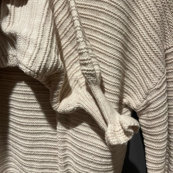 Madewell Ruffle-Neck Pullover Sweater in Cotton-Merino Yarn - Picture 10 of 10